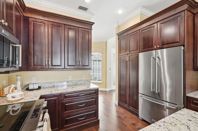 6483 SE Wild Olive Lane, Stuart, FL 34997