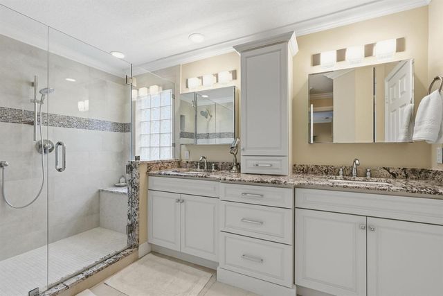 6483 SE Wild Olive Lane, Stuart, FL 34997