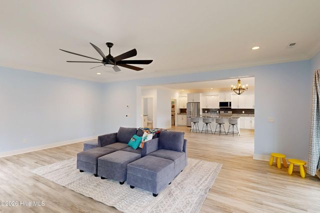 110 Ruby Yopp Circle, Sneads Ferry, NC 28460