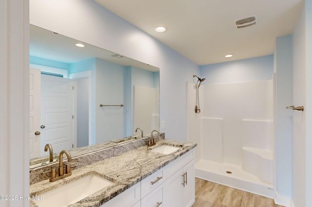 110 Ruby Yopp Circle, Sneads Ferry, NC 28460