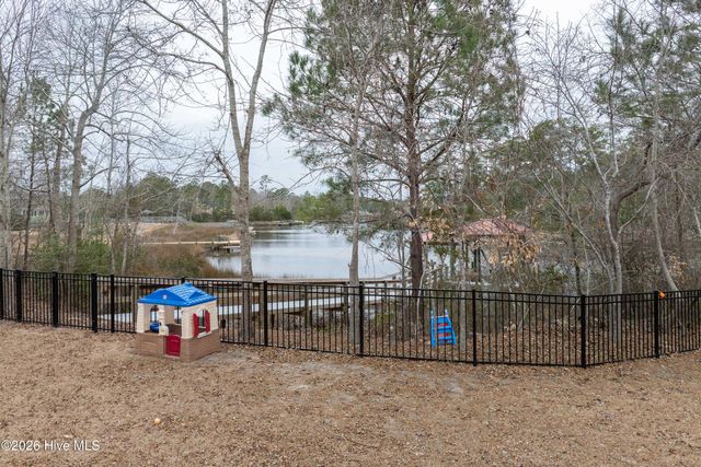 110 Ruby Yopp Circle, Sneads Ferry, NC 28460