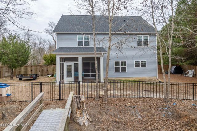 110 Ruby Yopp Circle, Sneads Ferry, NC 28460