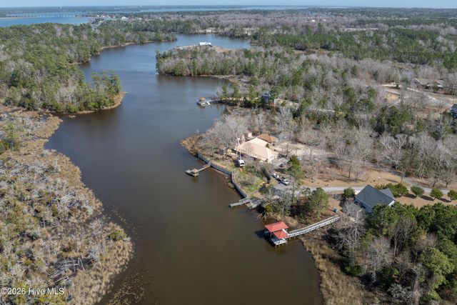 110 Ruby Yopp Circle, Sneads Ferry, NC 28460