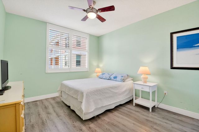 804 E Windward Way 612, Lantana, FL 33462