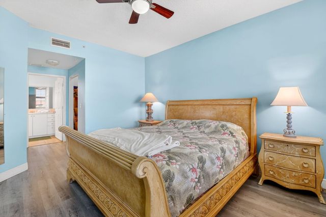 804 E Windward Way 612, Lantana, FL 33462