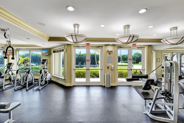 804 E Windward Way 612, Lantana, FL 33462
