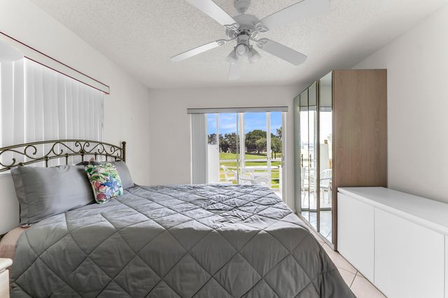 572 Flanders L 572, Delray Beach, FL 33484