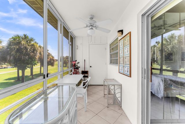 572 Flanders L 572, Delray Beach, FL 33484