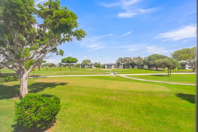 572 Flanders L 572, Delray Beach, FL 33484