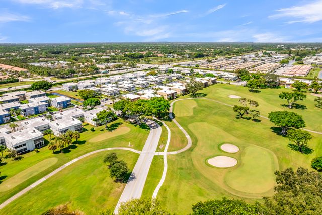 572 Flanders L 572, Delray Beach, FL 33484