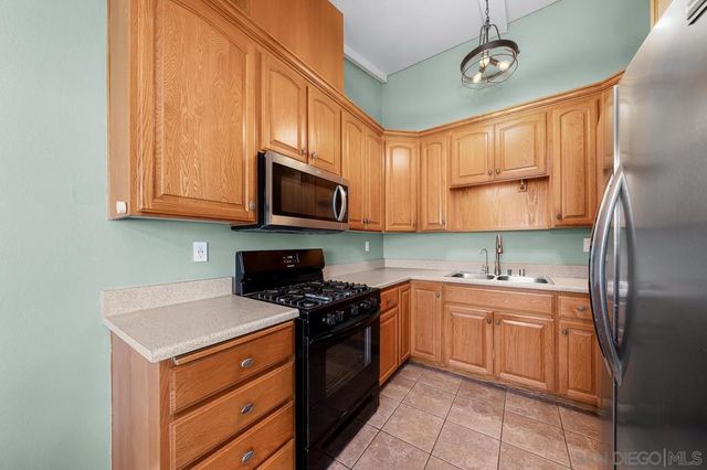 9070 Calle Lucia, Lakeside, CA 92040