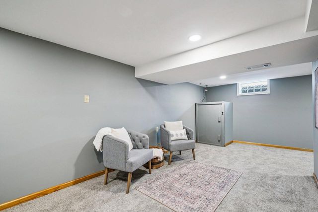 6540 N Bourbon STREET, Milwaukee, WI 53224