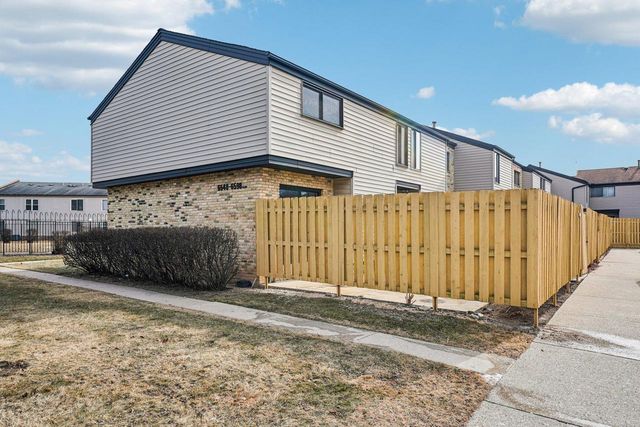 6540 N Bourbon STREET, Milwaukee, WI 53224