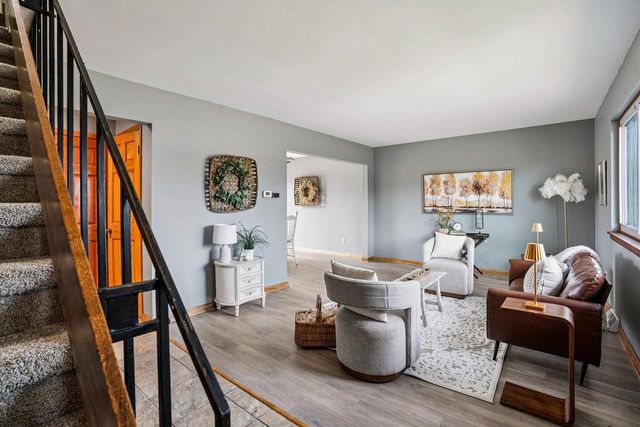 6540 N Bourbon STREET, Milwaukee, WI 53224