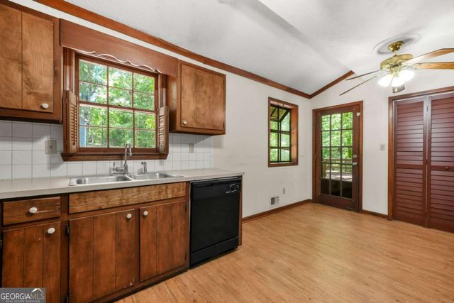 60 Powder Mill Street, Dallas, GA 30157