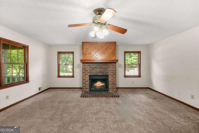 60 Powder Mill Street, Dallas, GA 30157