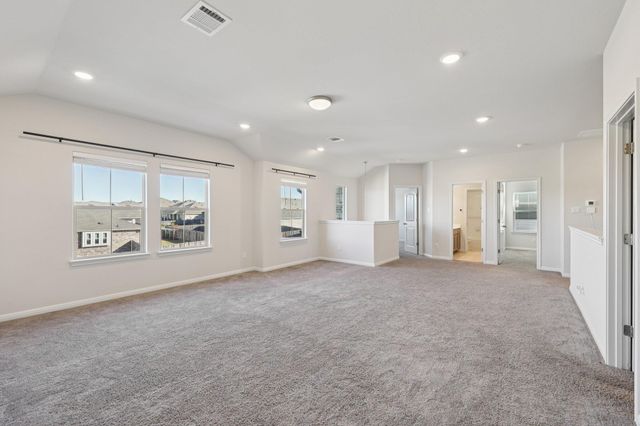 308 Castlefields ST, Hutto, TX 78634