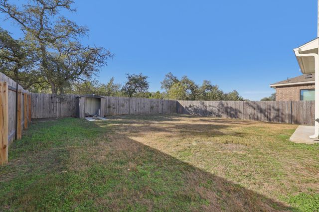 308 Castlefields ST, Hutto, TX 78634