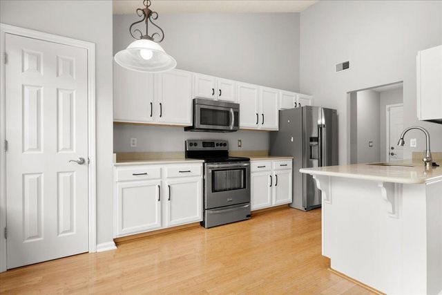 1201 Grasswind Drive, Hanahan, SC 29410