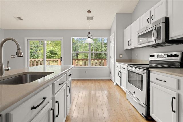 1201 Grasswind Drive, Hanahan, SC 29410