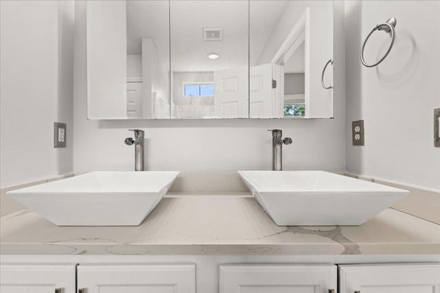 1201 Grasswind Drive, Hanahan, SC 29410