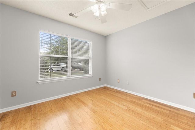 1201 Grasswind Drive, Hanahan, SC 29410
