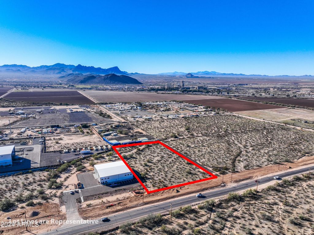 Image 10 of property listing at 8155 W Tangerine Road -, Marana, AZ 85658