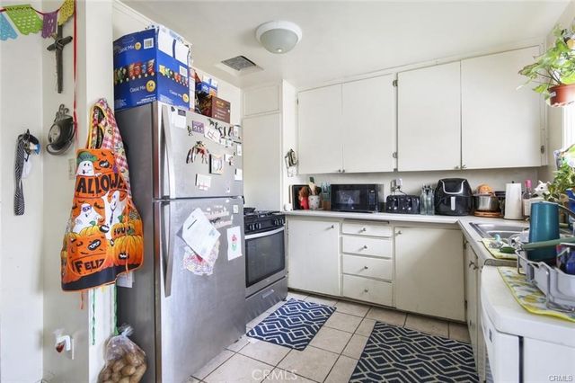 155 N Florence, Burbank, CA 91505