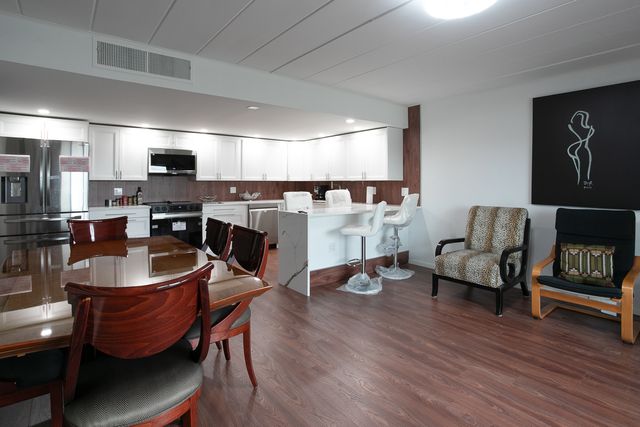 2900 Maple Avenue 19E, Downers Grove, IL 60515