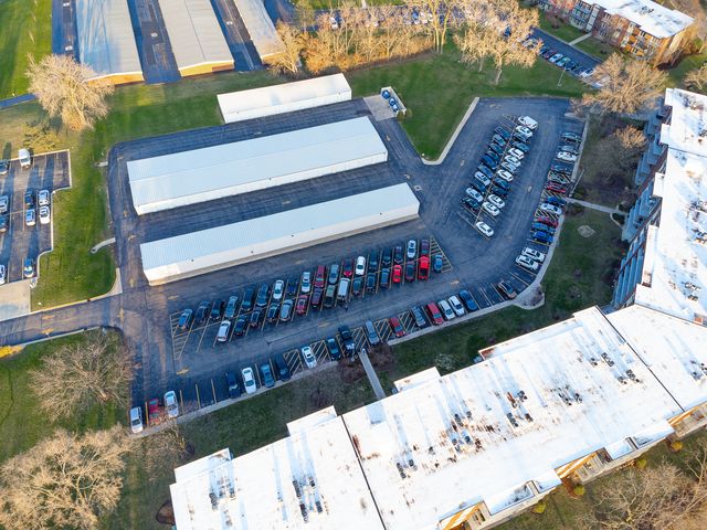 2900 Maple Avenue 19E, Downers Grove, IL 60515