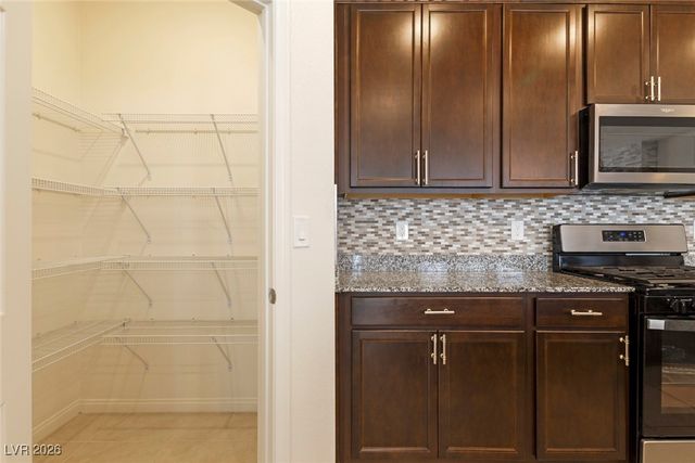 5161 Birchland Manor Avenue, Las Vegas, NV 89139