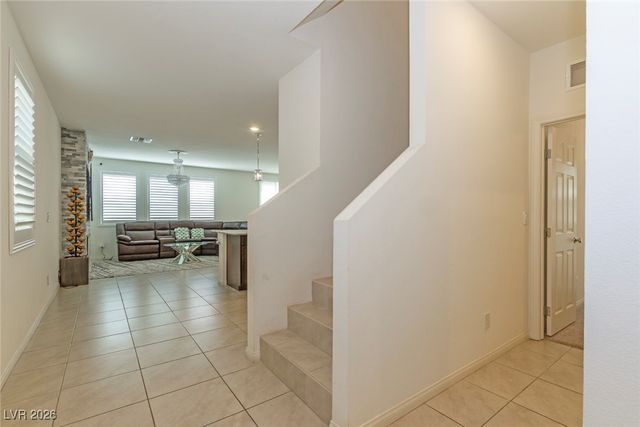 5161 Birchland Manor Avenue, Las Vegas, NV 89139