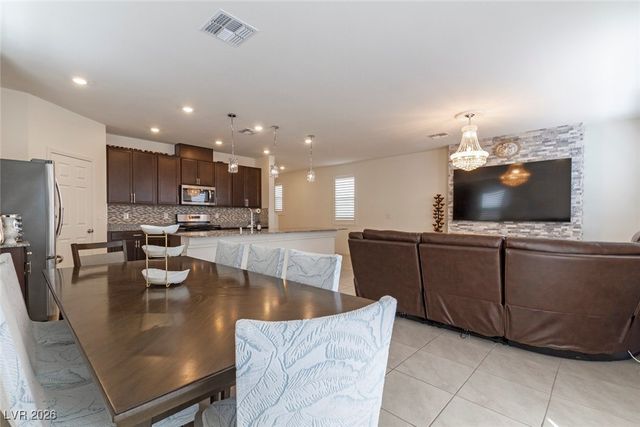 5161 Birchland Manor Avenue, Las Vegas, NV 89139
