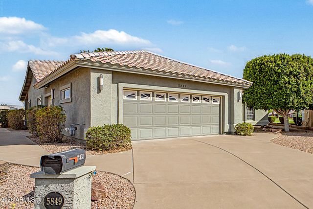 5849 E LAWNDALE Street, Mesa, AZ 85215