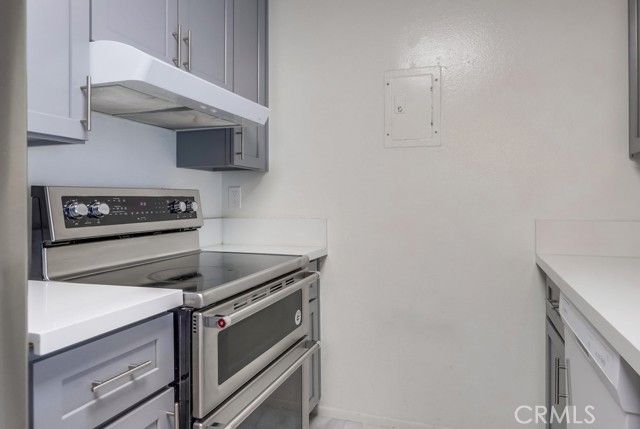 2511 W Sunflower Avenue P8, Santa Ana, CA 92704