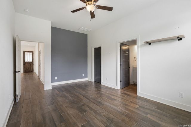 534 RIGSBY AVE, San Antonio, TX 78210