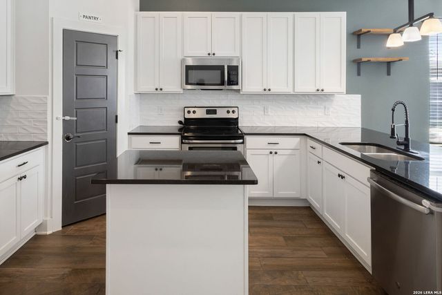534 RIGSBY AVE, San Antonio, TX 78210