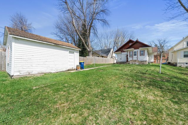121 1st Avenue SE, Lonsdale, MN 55046