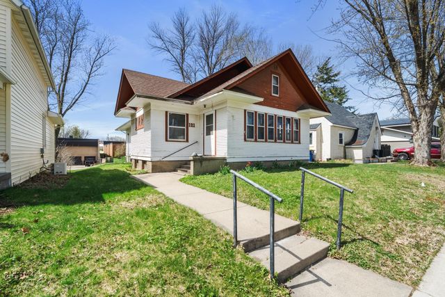 121 1st Avenue SE, Lonsdale, MN 55046