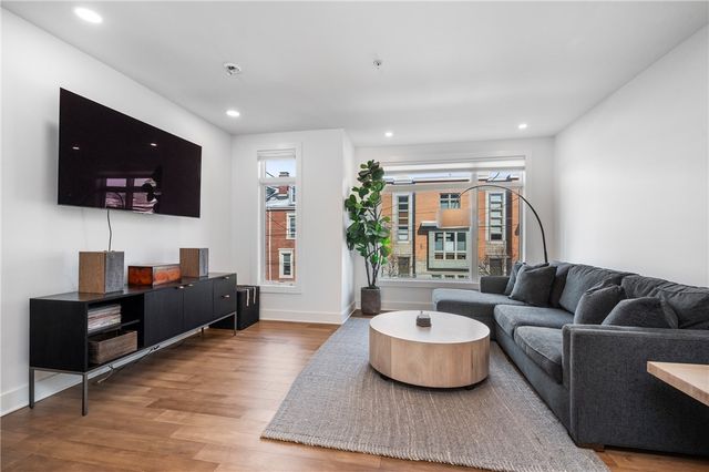 1818 Wharton St, South Side, PA 15203