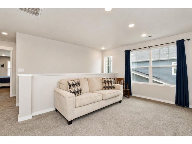 4483 Barrow Ln, Timnath, CO 80547