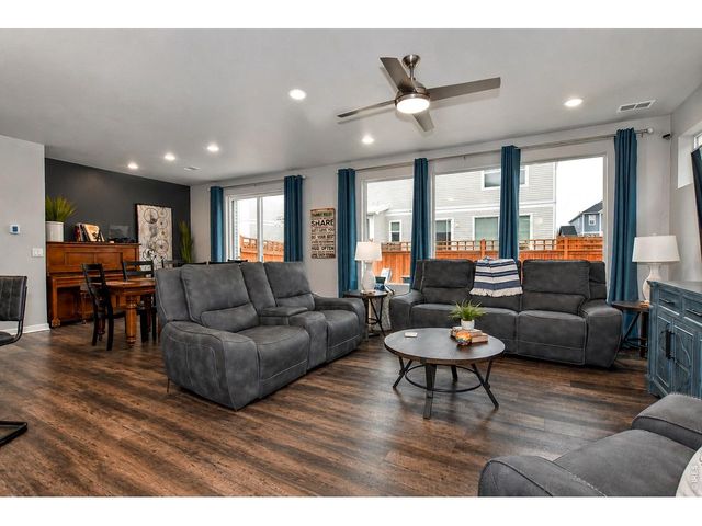 4483 Barrow Ln, Timnath, CO 80547
