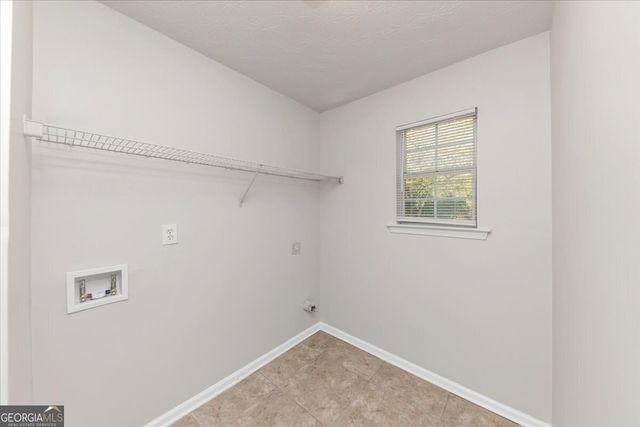 116 Rolling Meadows Court, Hampton, GA 30228