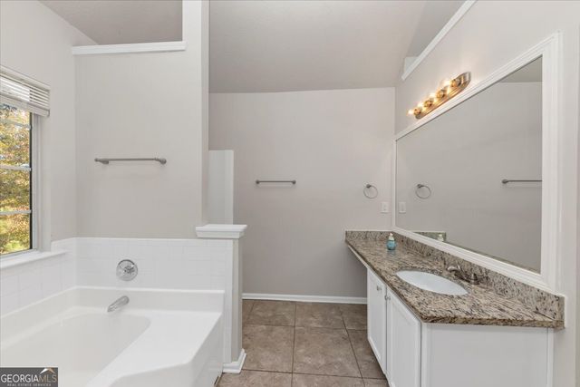 116 Rolling Meadows Court, Hampton, GA 30228