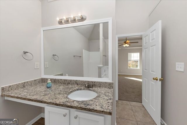 116 Rolling Meadows Court, Hampton, GA 30228
