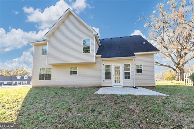 116 Rolling Meadows Court, Hampton, GA 30228