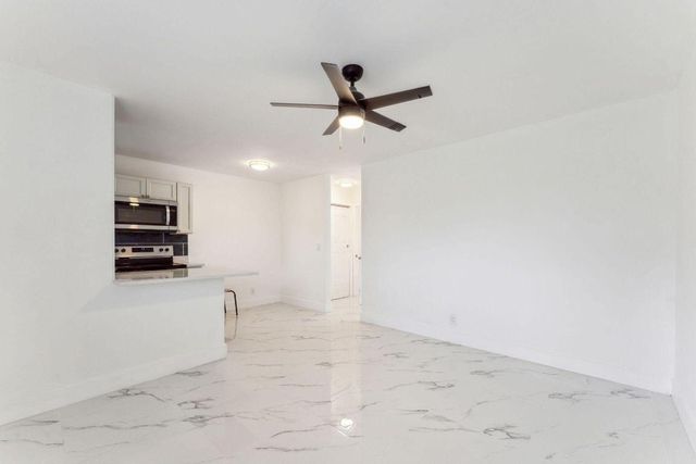 525 S Broadway Street H, Lantana, FL 33462