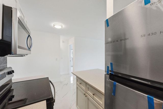 525 S Broadway Street H, Lantana, FL 33462