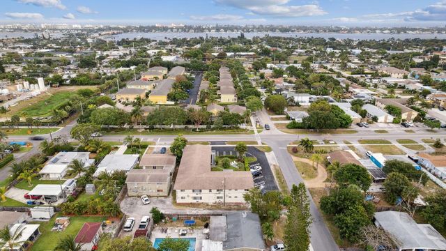 525 S Broadway Street H, Lantana, FL 33462