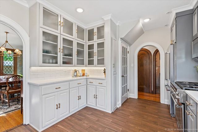 9955 S Hamilton Avenue, Chicago, IL 60643